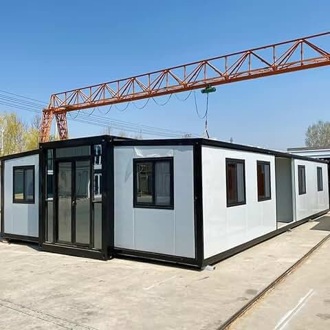 Portable Prefab House with 3 Bedroom